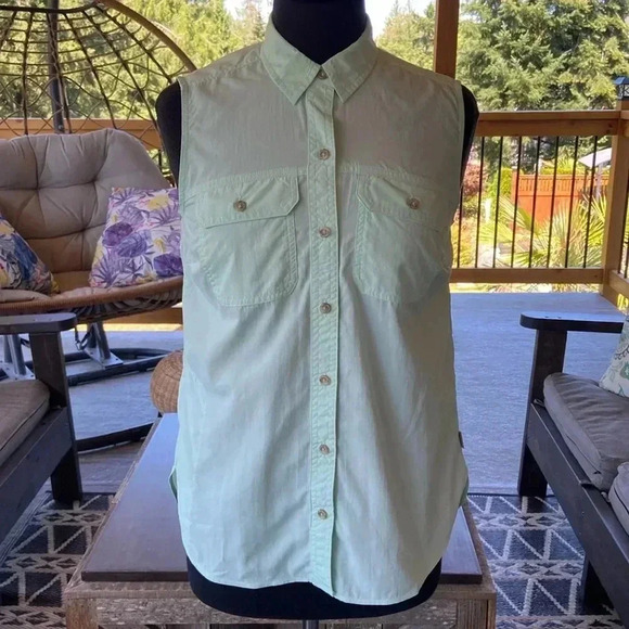 Eddie Bauer | Mountain Ripstop  Sleeveless Shirt - Picture 3 of 10